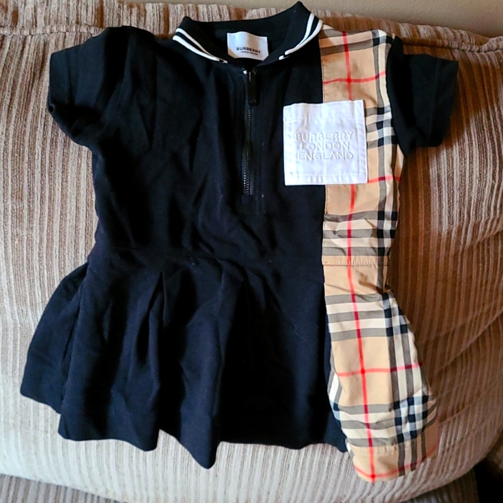 BURBERRY BABY DRESS SOLD ON M3C@R1